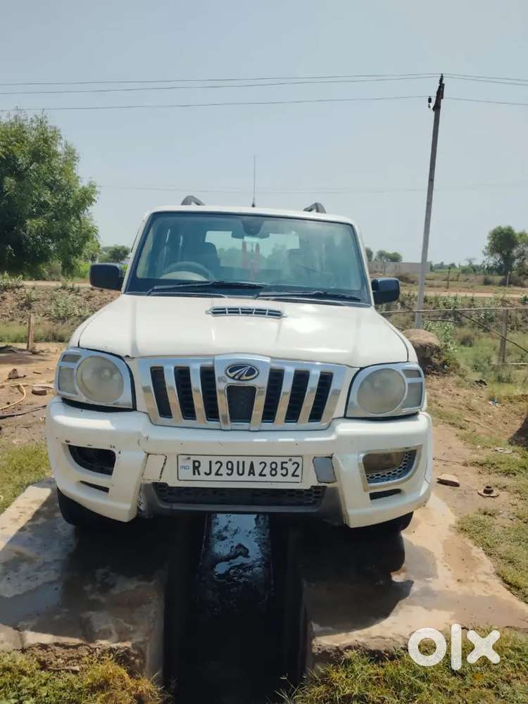 Scorpio (good Condition), Model-2013, Smooth Driving,4*2 Manuel