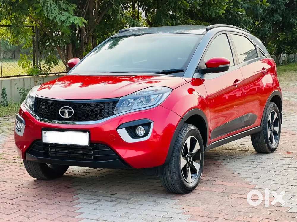 Nexon Xza Plus Petrol+cng