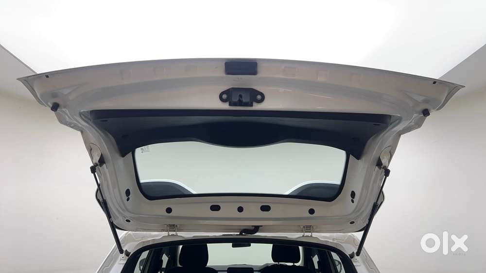 Renault Kiger Rxe, 2025, Petrol