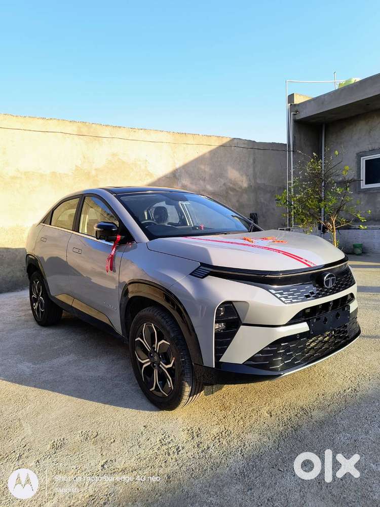 Tata Curvv Creative Plus S Petrol Manual