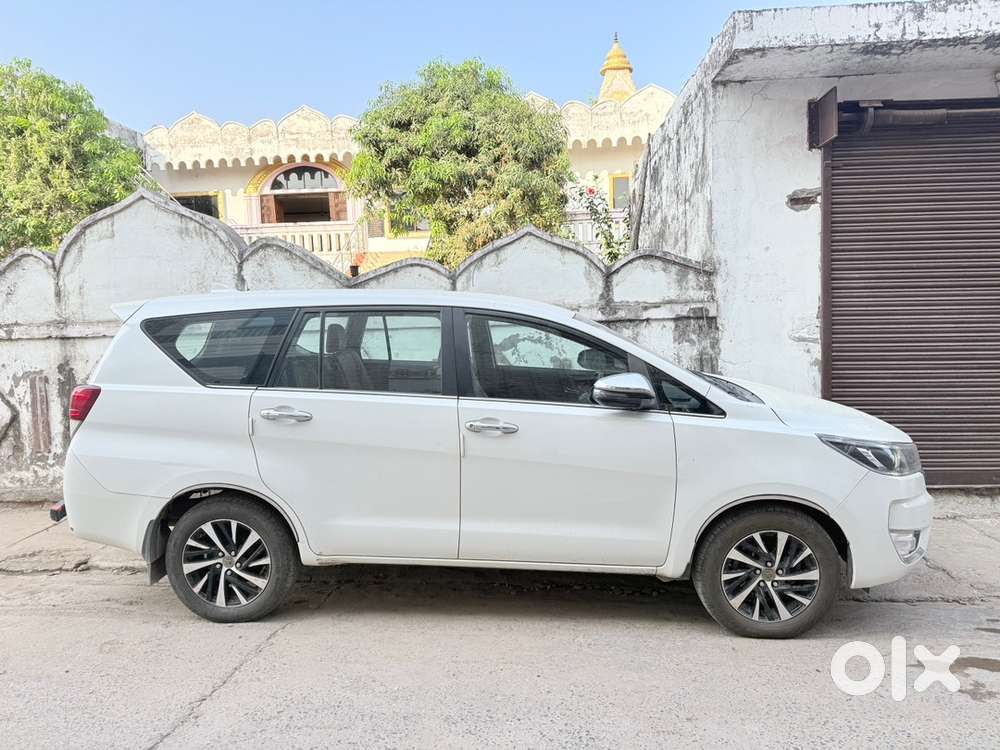 Toyota Innova Crysta Top Model Zx Only 54,000 Driven