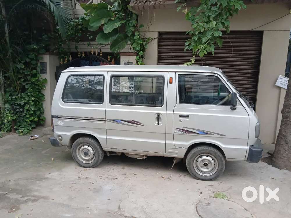 2008 Maruti Omni Petrol 8-std Manual