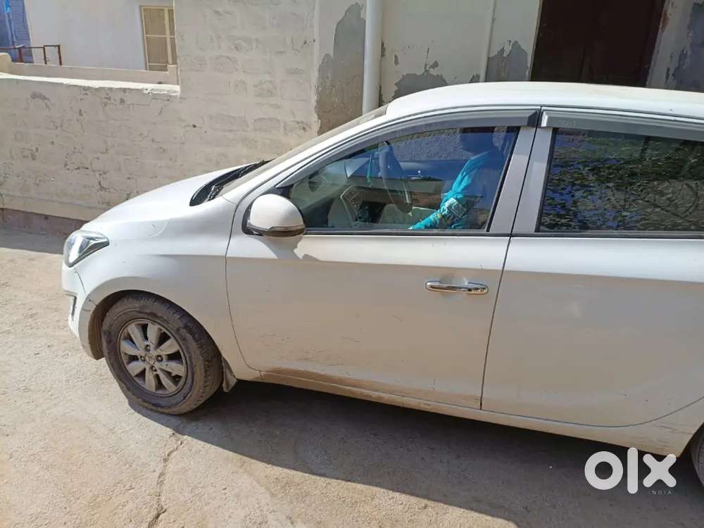 Hyundai New I20 2012 Diesel 119000 Km Driven