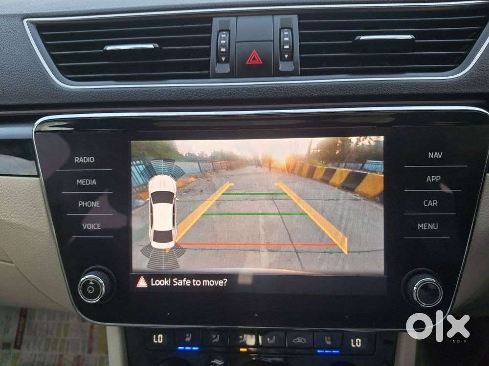 Skoda Superb L&k 1.8 Tsi At, 2019, Petrol