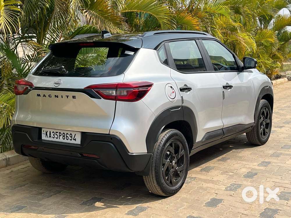Nissan Magnite Kuro Edition 1.0 Petrol Mt, 2024, Petrol