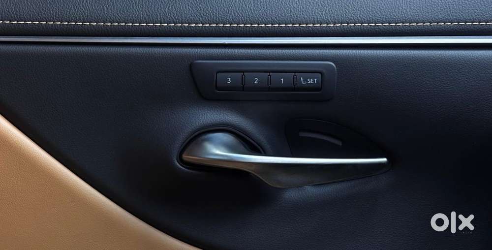 Lexus Es 300h Exquisite, 2026, Petrol