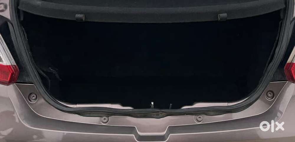 Tata Tiago 1.2 Revotron Xza, 2019, Petrol