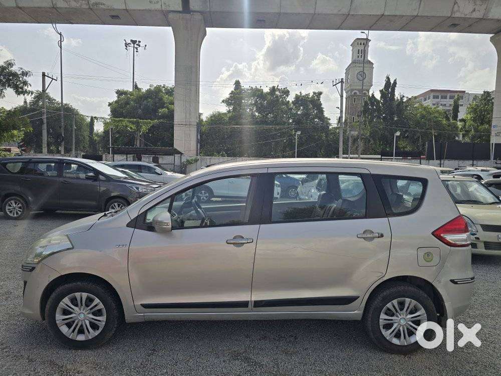 Maruti Suzuki Ertiga Vxi Abs, 2013, Petrol