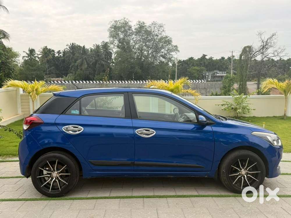 Hyundai Second-owner Diesel 2015