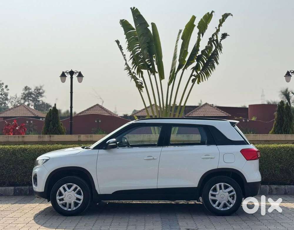 Maruti Suzuki Brezza 1.5 Vxi Cng, 2020, Cng & Hybrids