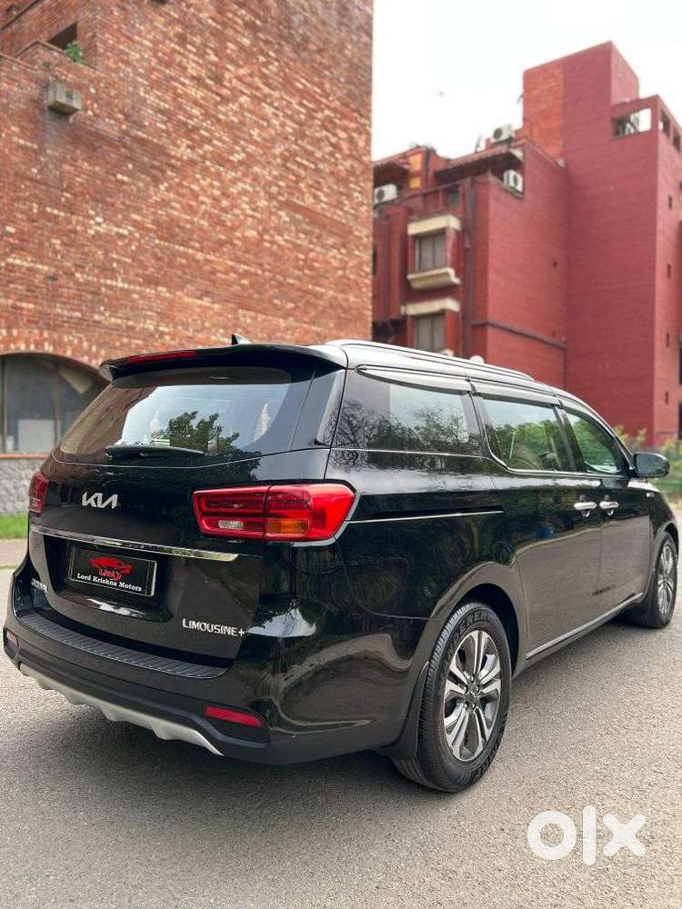 Kia Carnival Limousine Plus 7 Str, 2022, Diesel