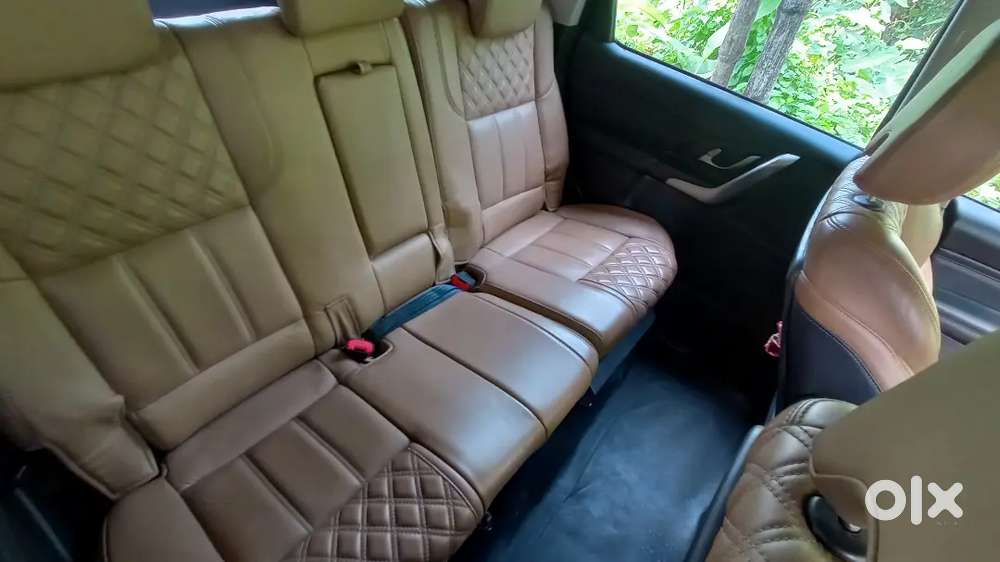 Mahindra Xuv500 2021 Diesel Well Maintained