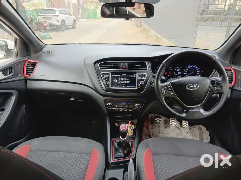Hyundai I20 Active Sx Petrol, 2019, Petrol