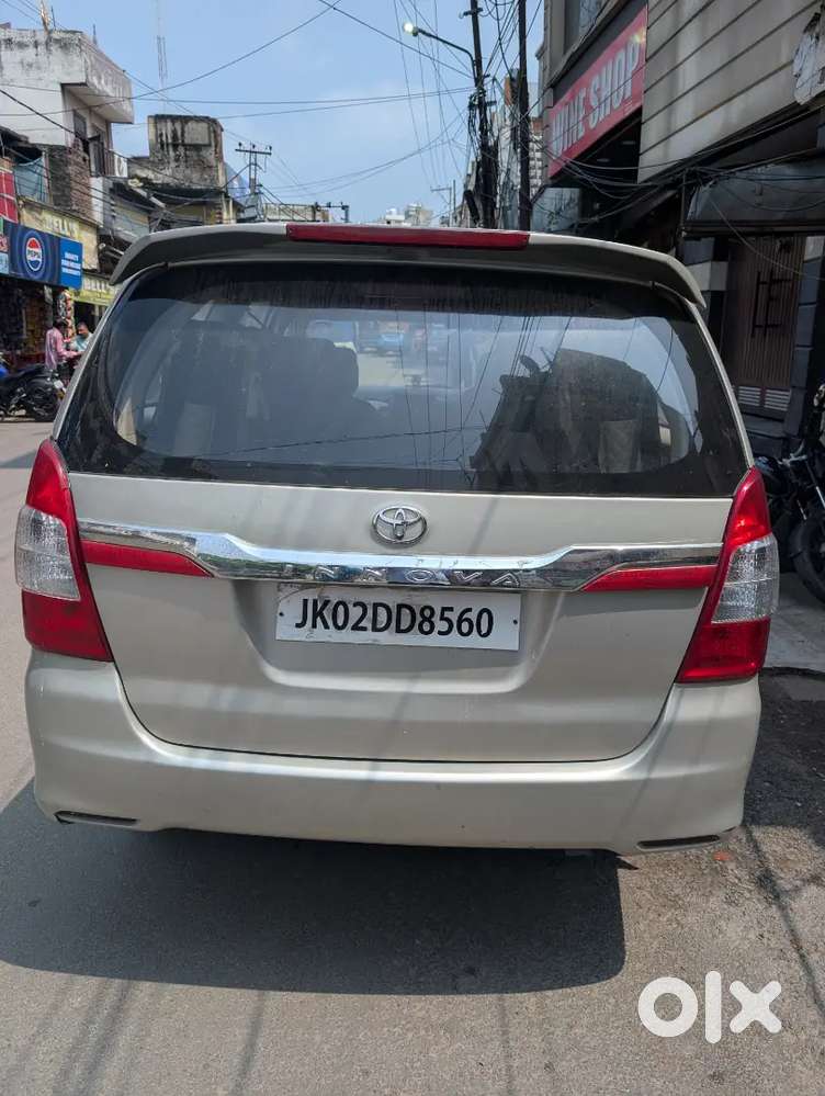 Toyota Innova 2012 1st Owner