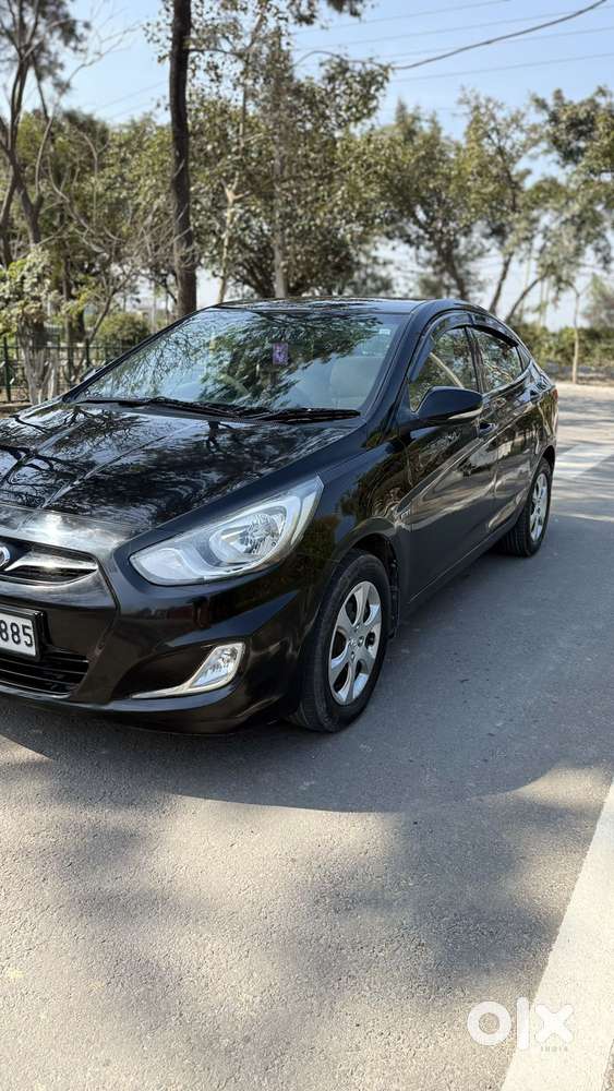 Hyundai Fluidic Verna, 2012, Petrol