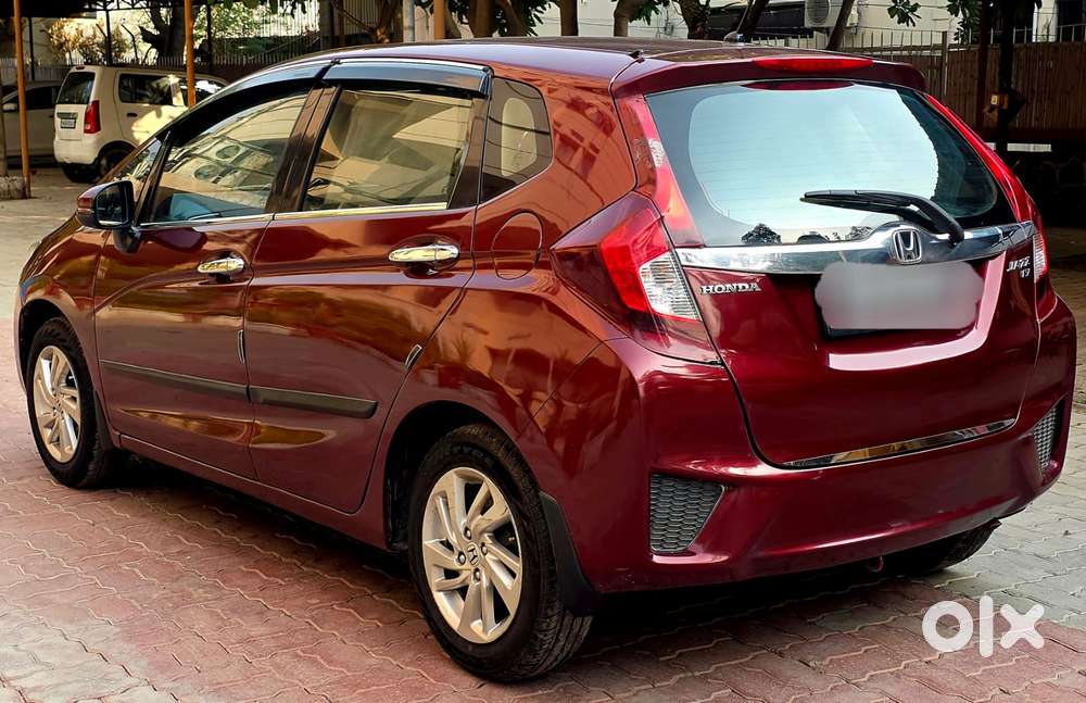 Honda Jazz V Automatic, 2017, Cng & Hybrids