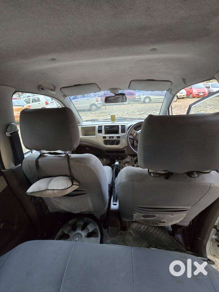 Maruti Suzuki Estilo Lxi, 2010, Petrol