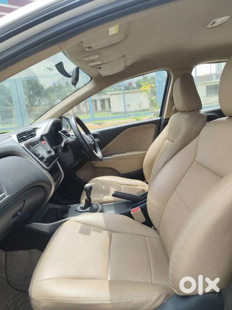 Honda City V Mt Exclusive, 2015, Petrol