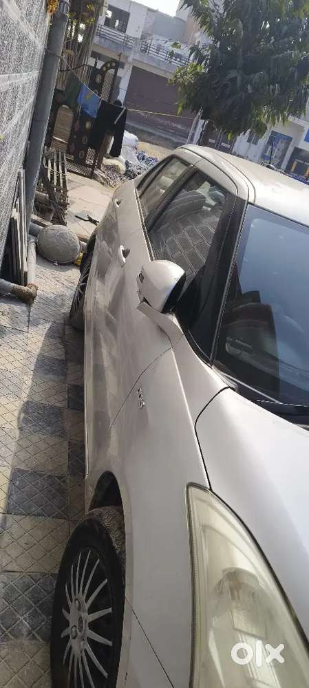 Maruti Suzuki Dzire 2012