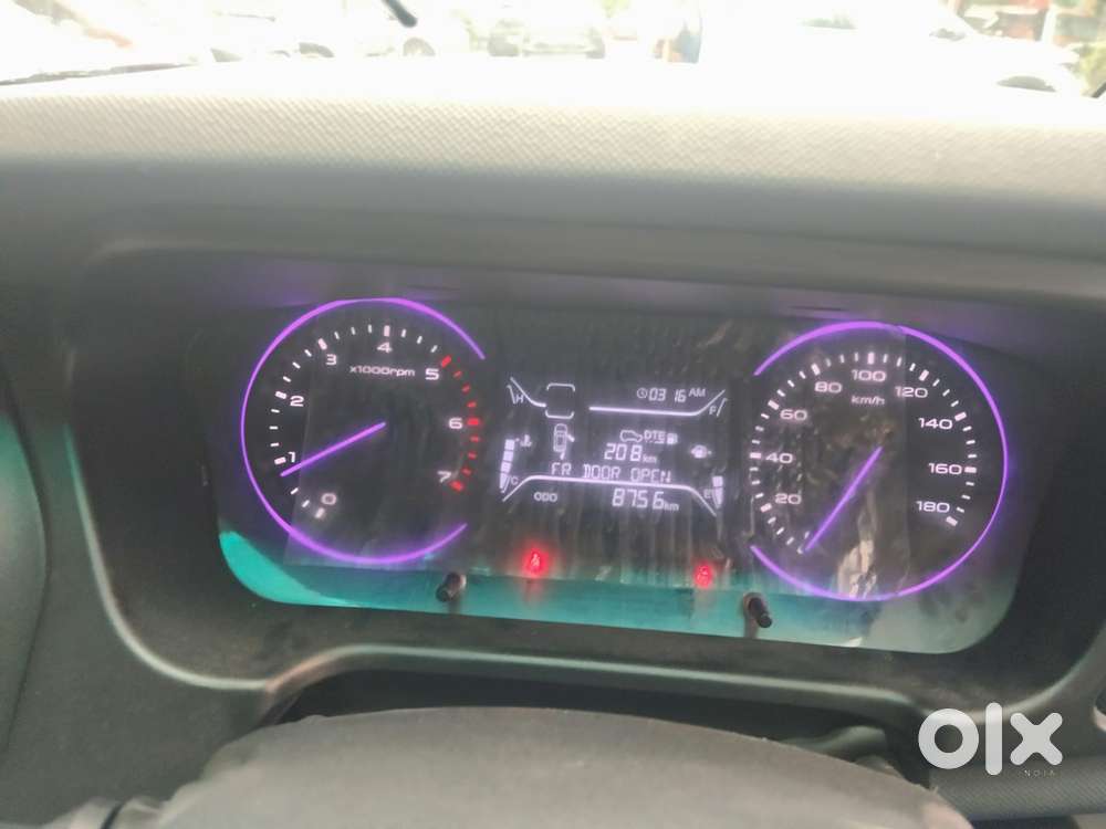 Mahindra Marazzo M2 8str, 2019, Diesel