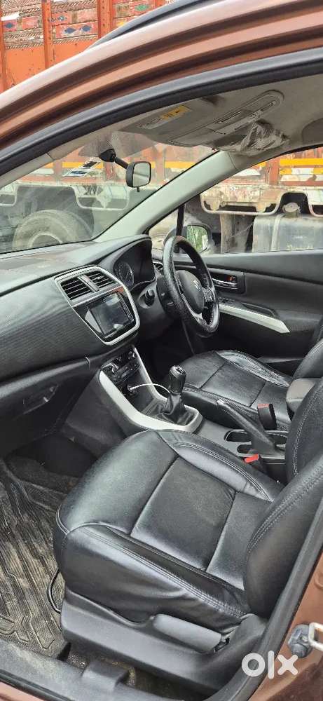 Maruti Suzuki S-cross 2015