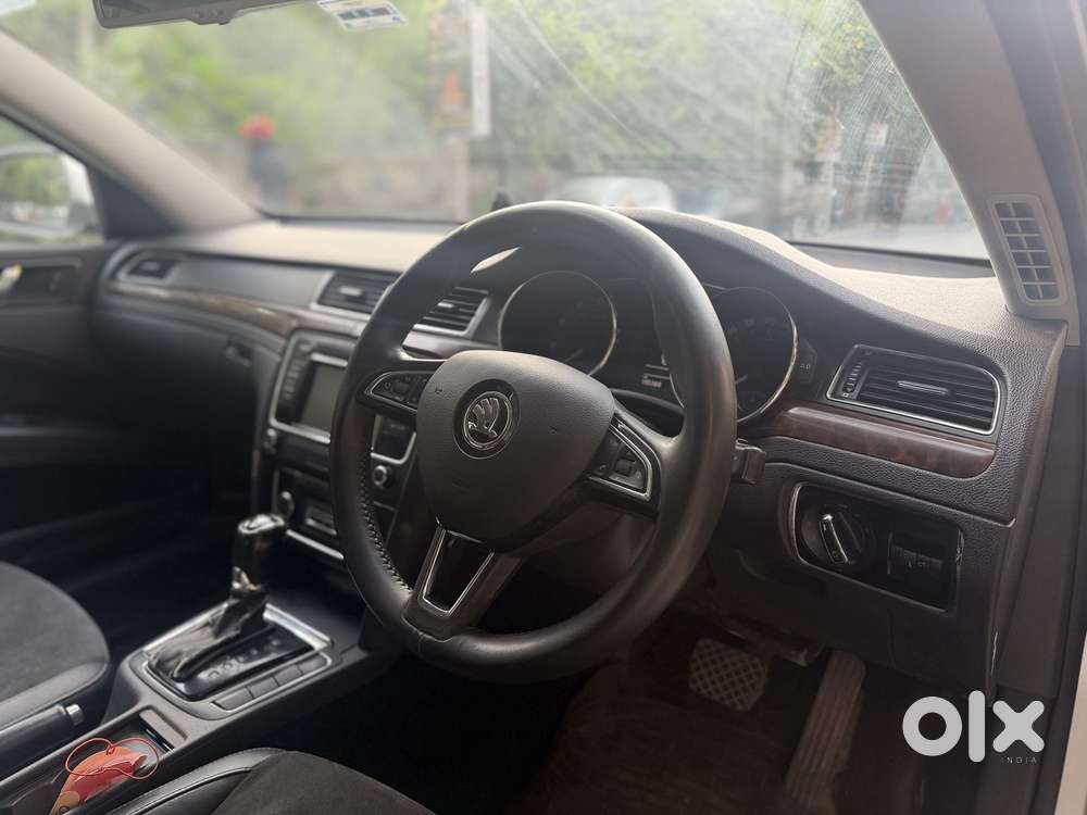 Skoda Superb 2.0 L&k Tsi At, 2015, Petrol