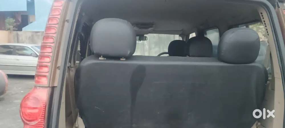 Mahindra Scorpio 2006