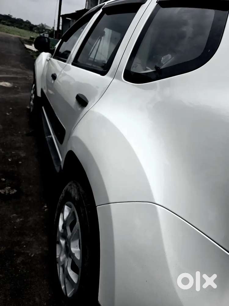 Renault Duster Rxe 2019 Petrol Manual