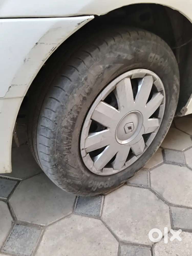 Mahindra E Verito 2012