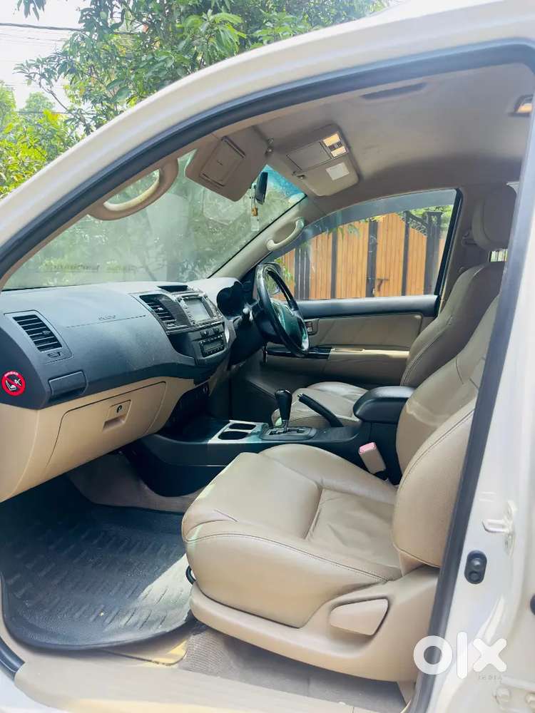 Single Owner Used, Good Condition, Toyota Fortuner For Sale.