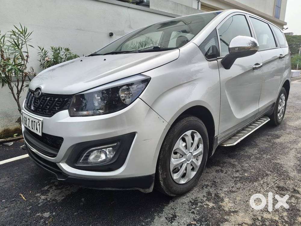 Mahindra Marazzo M2, 2019, Diesel