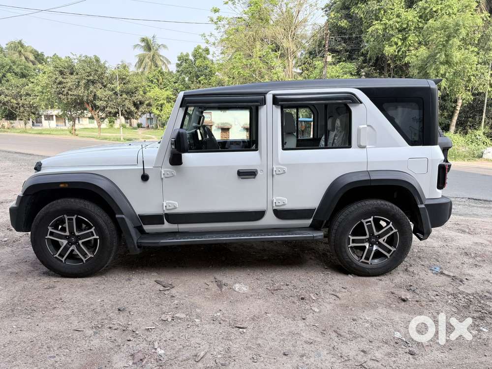 Mahindra Thar Roxx Mx5 Rwd Diesel, 2025, Diesel