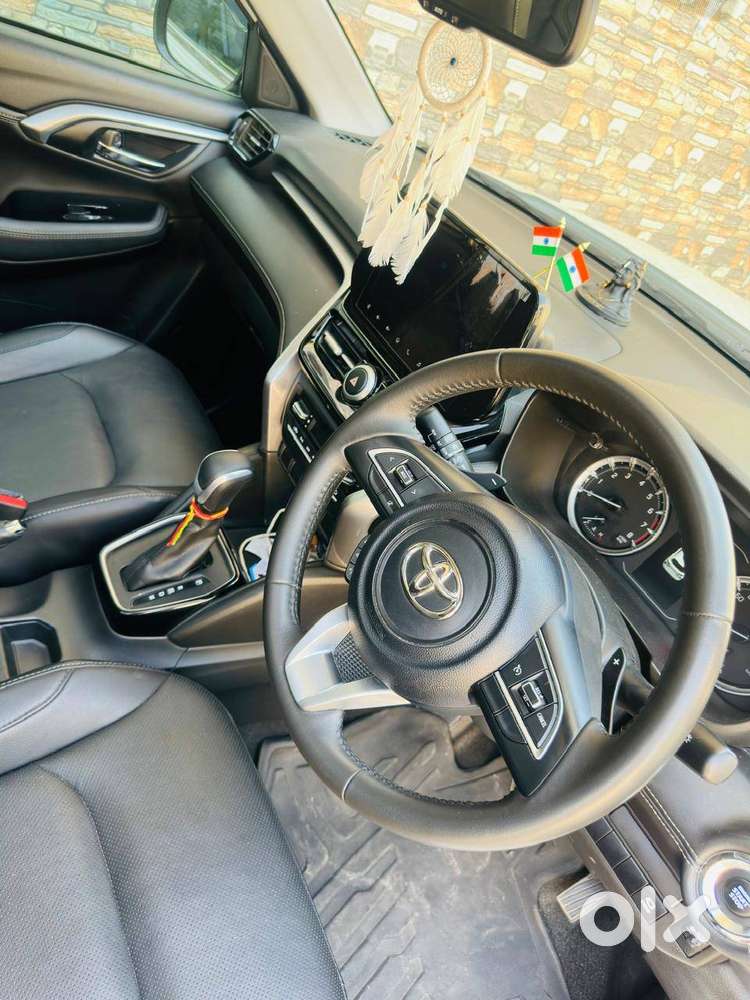 Hyryder V Neo Drive Automatic