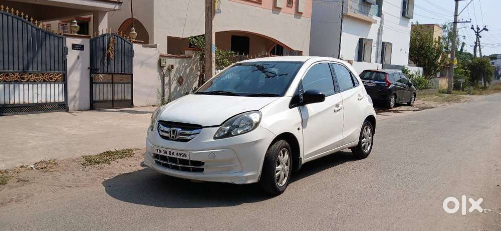 Honda Brio 2011-2013 V Mt, 2013, Petrol