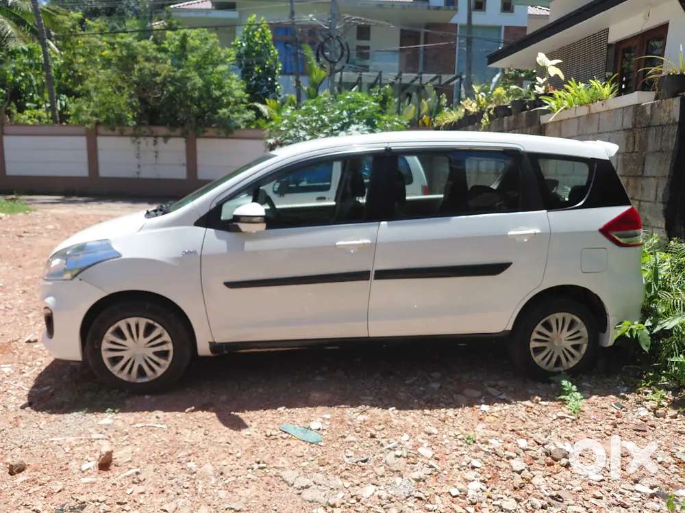 Maruti Suzuki Ertiga 2012 Diesel 106623 Km Driven