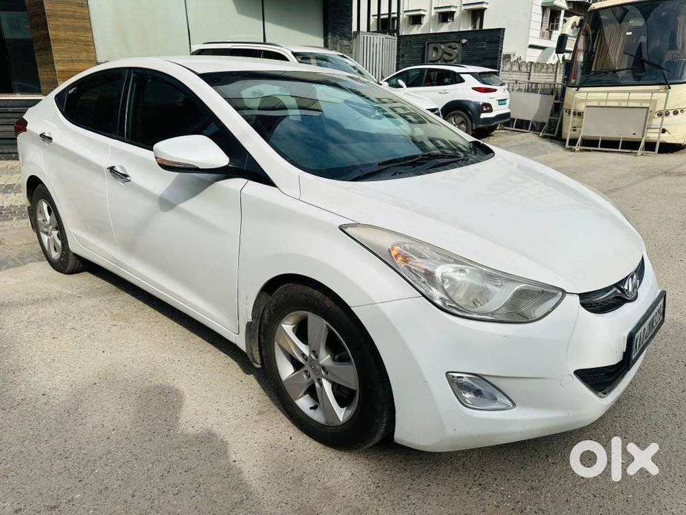 Hyundai Elantra 1.8 SX MT, 2014, Petrol