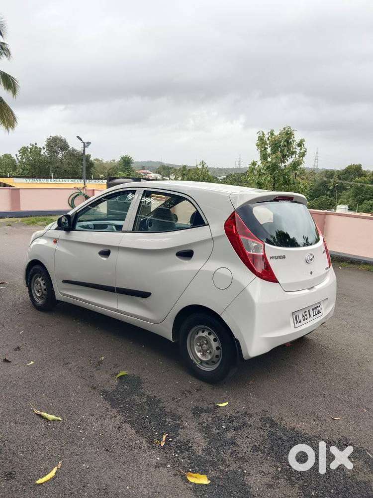 Hyundai Eon Era +, 2017, Petrol