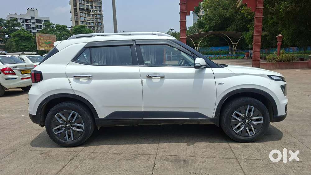 Hyundai Venue S 1.2 Petrol, 2022, Petrol