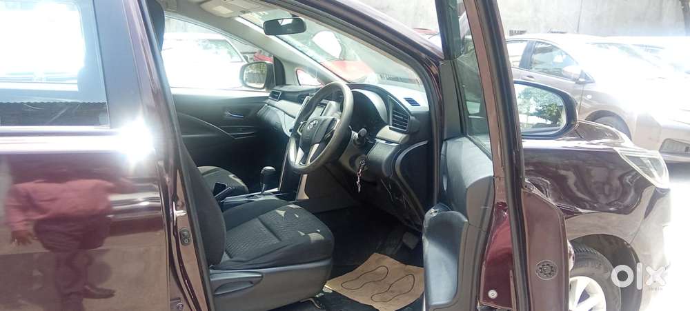 Toyota Innova Crysta 2.8 Gx At, 2016, Diesel