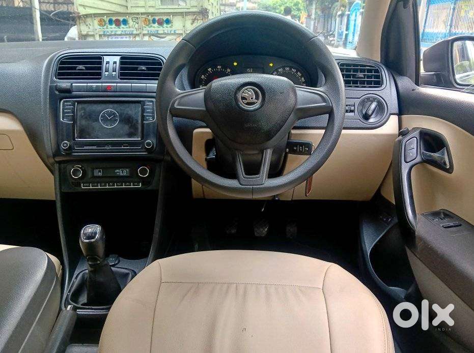 Skoda Rapid 1.0 Tsi Active, 2021, Petrol