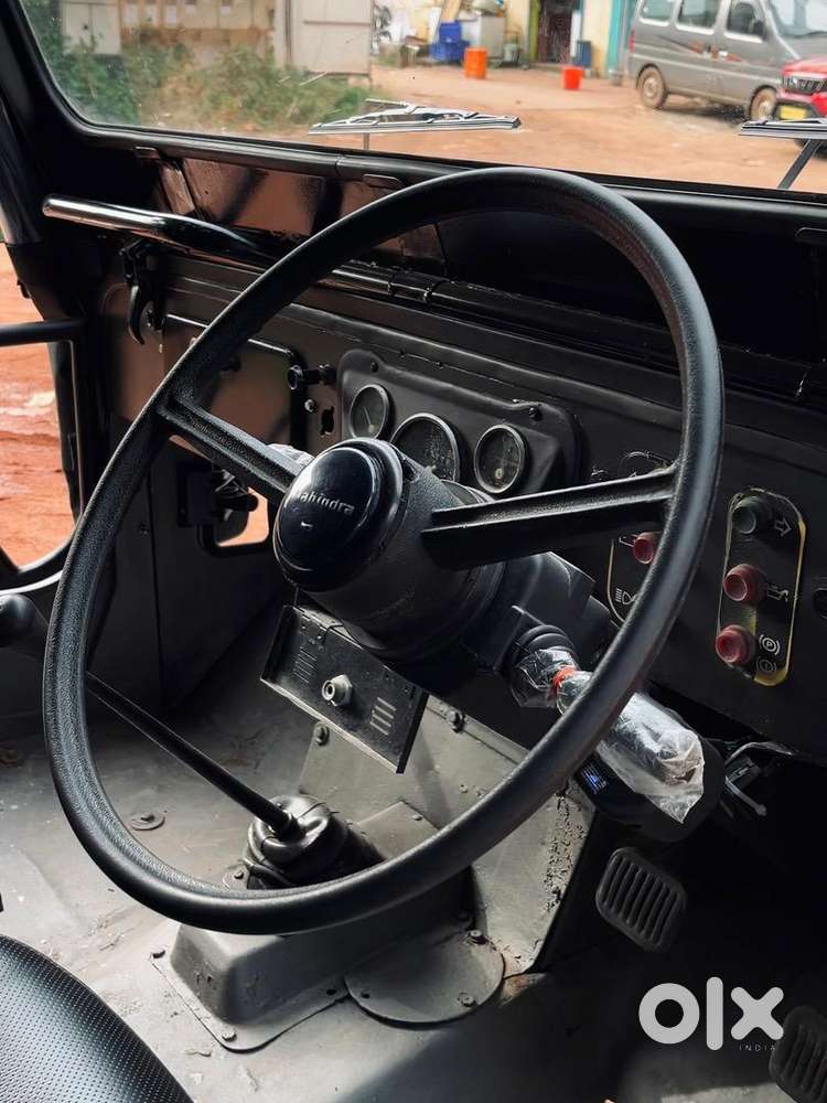 Mahindra Jeep 1995 2wd