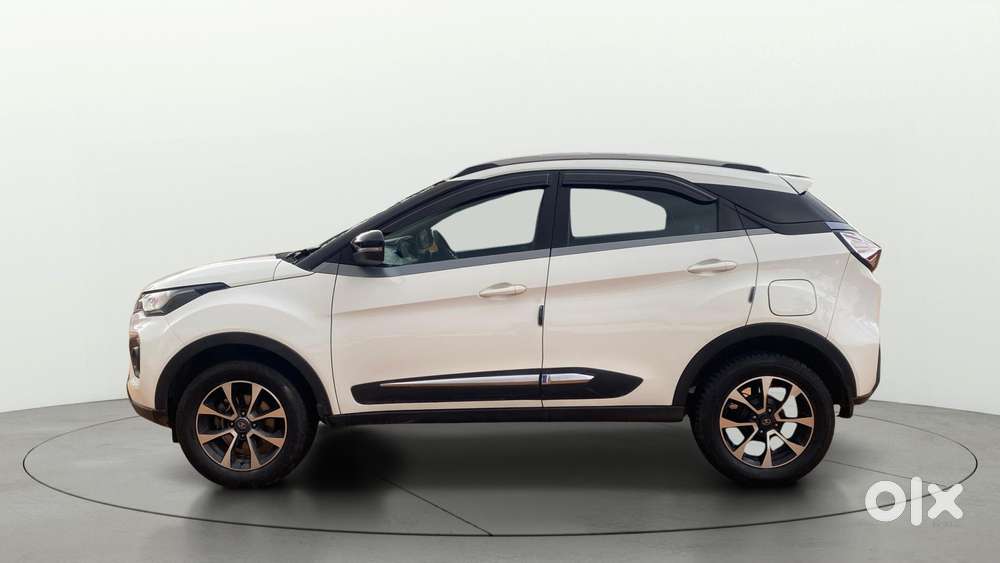 Tata Nexon 1.2 Revotron Xza Plus Premium, 2021, Petrol