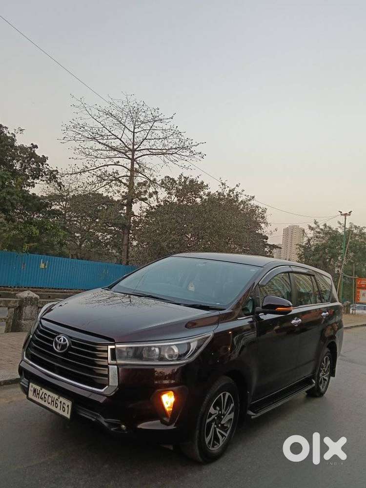 Toyota Innova Crysta 2.4 V 8 Str, 2022, Diesel