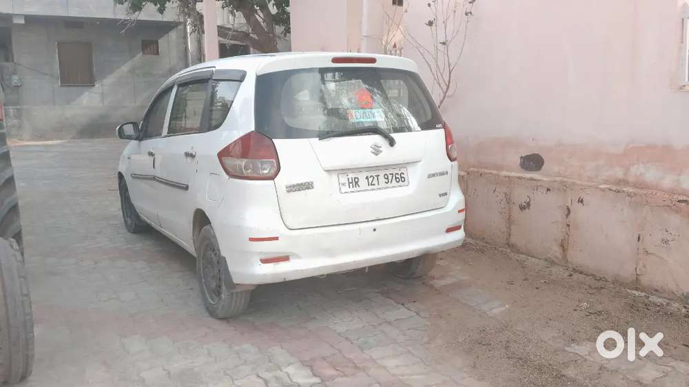 Mujhe Ev Leni Hai