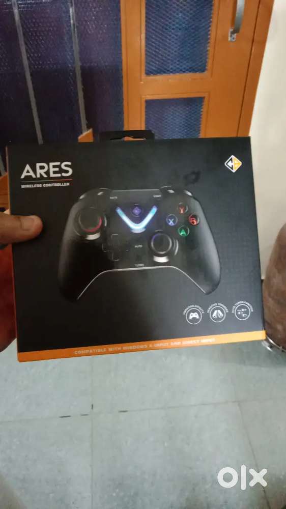 Ares ka wireless controller hai 2000 ka