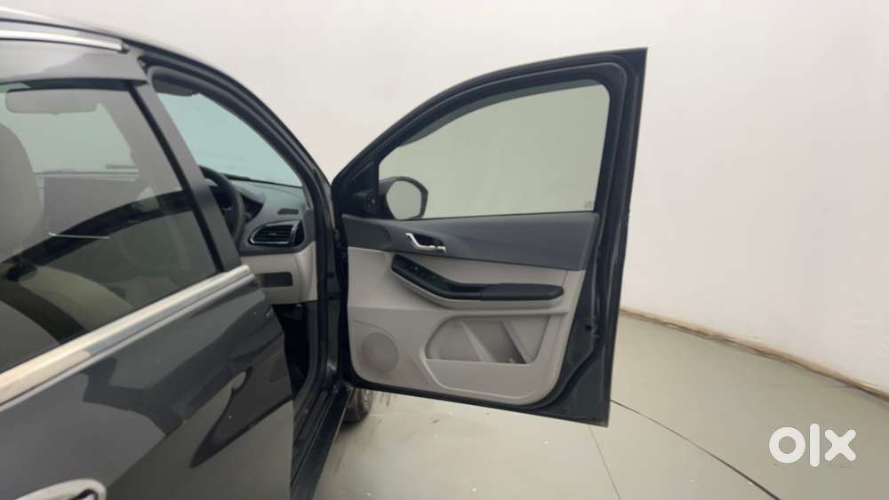 Tata Tiago 1.2 Revotron Xz Plus, 2025, Petrol