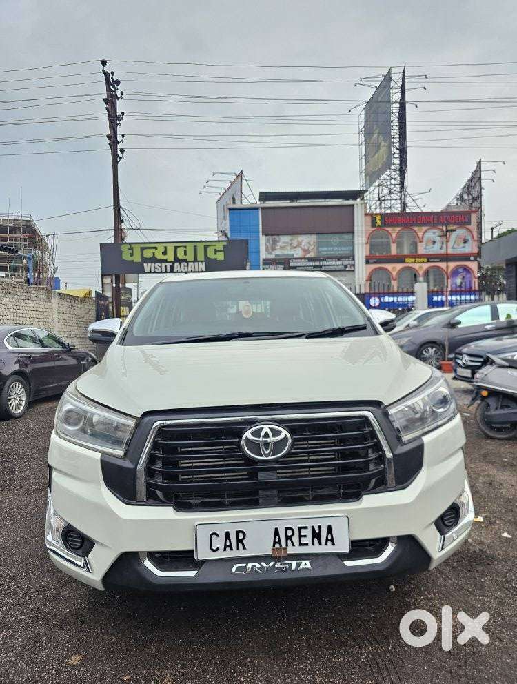 Toyota Innova Crysta 2.4 V, 2017, Diesel