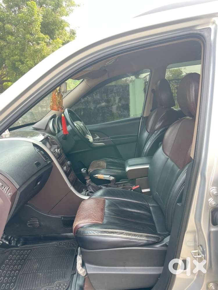 Mahindra Xuv500 Diesel Manual 2014 Well Maintained Showroom Track