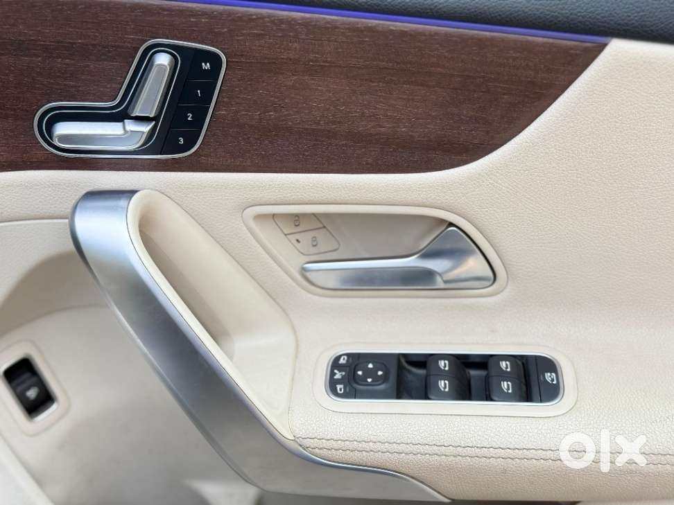 Mercedes-benz A-class Limousine 200, 2023, Petrol