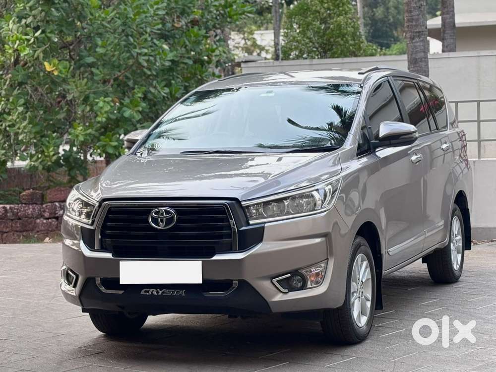 Toyota Innova Crysta 2.4 Gx Limited Edition 8 Str, 2023, Diesel
